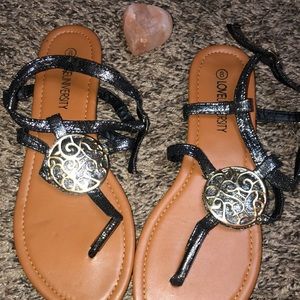 Love University Sandals Gray Shimmer sz.8